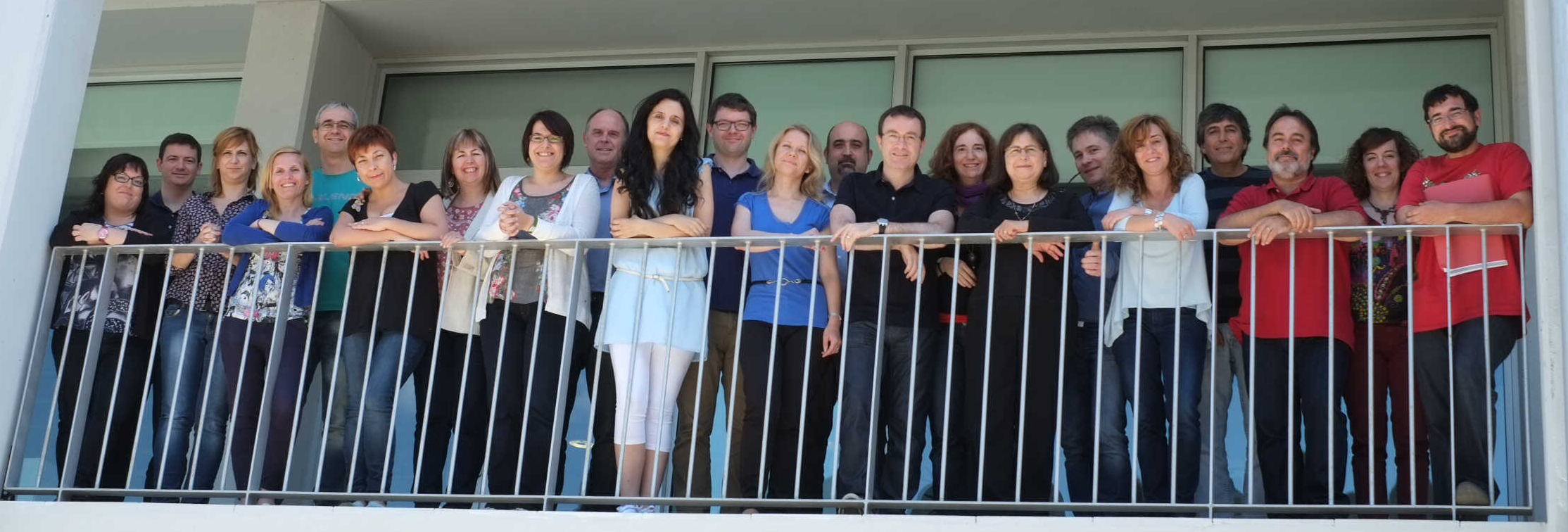 |Alt imatge central|